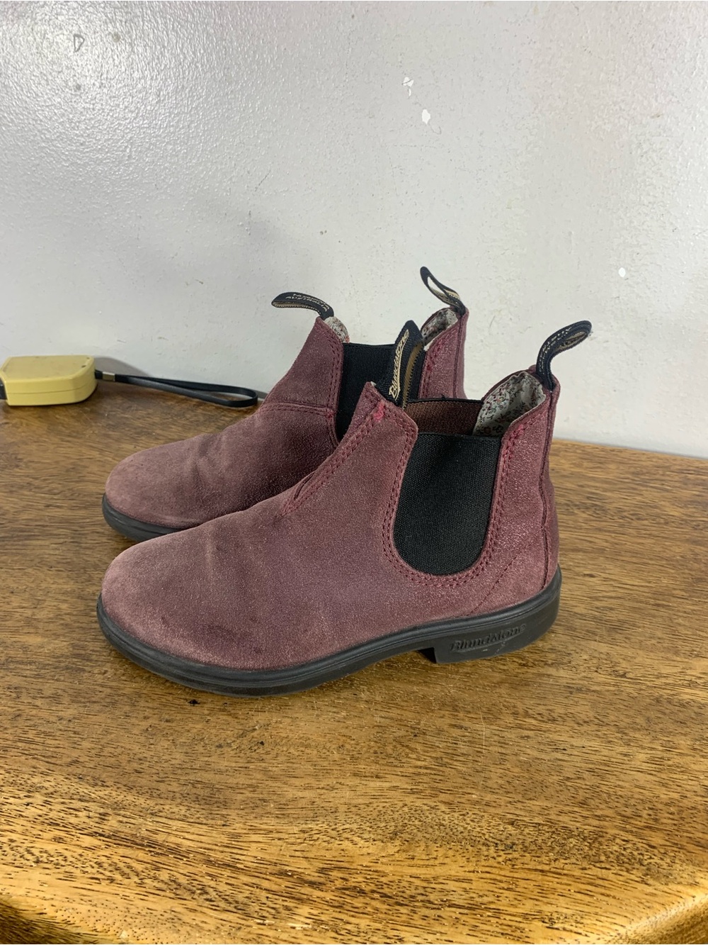 Blundstone boots for  teenagers